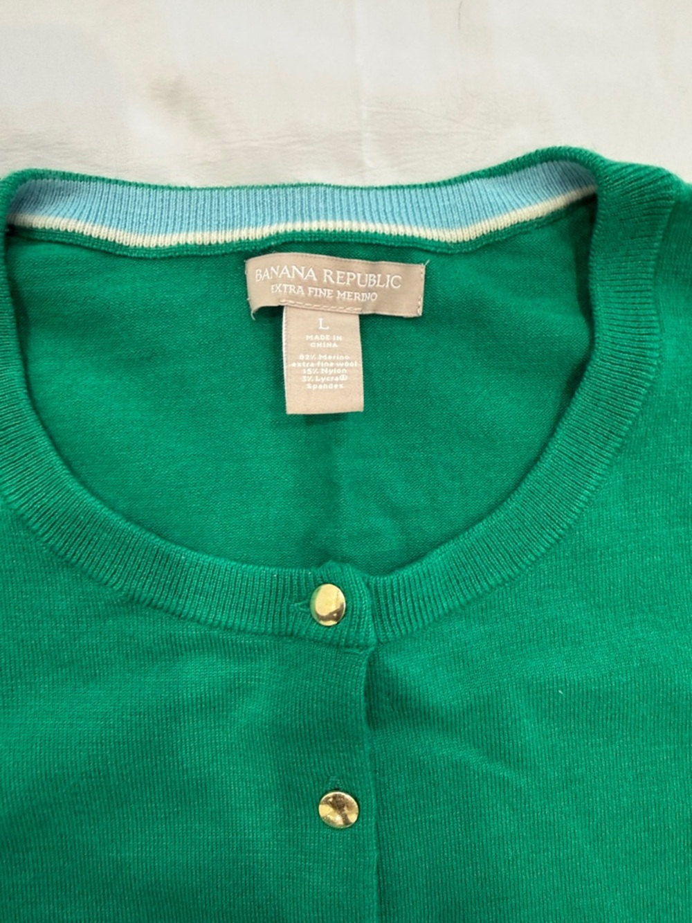 Banana Republic Extra Fine Merino Green Crewneck Button-Front Women's Cardigan-L - Picture 3 of 9